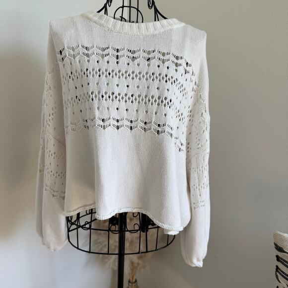 Urban Outfitters White Cropped Balloon Sleeve Pointelle Knit Sweater Medium - Picture 1 of 8